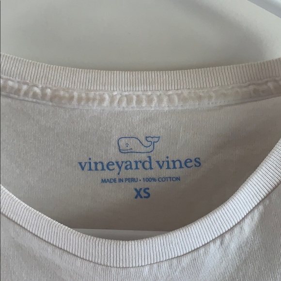 Men’s Vineyard Vines short sleeve tee. - Picture 4 of 4